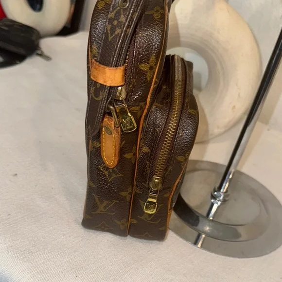 Authentic Louis Vuitton Brown Leather Amazon Bag + Certificate of Authenticity - Picture 7 of 12